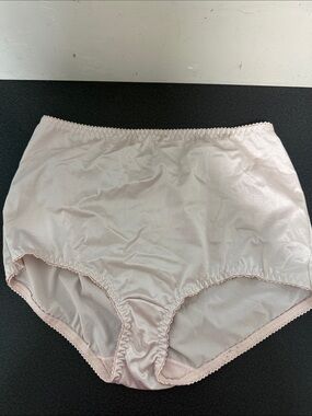 vassarette Light Pink Full-Coverage High Waist Panties